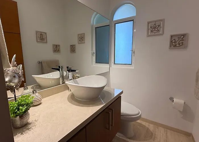 Apartamento 3br With Pool, Rooftop With Jacuzzi And View Cabo San Lucas
